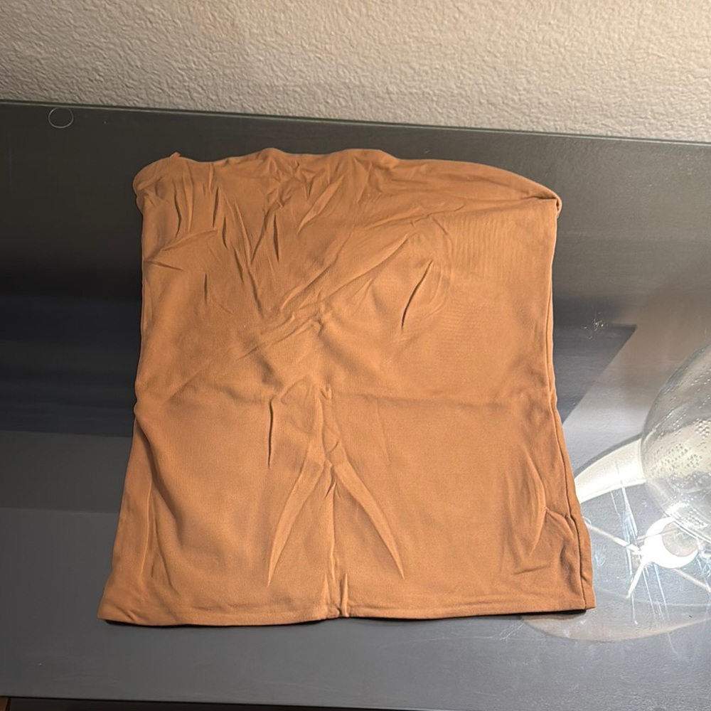 Aritzia contour tube top medium